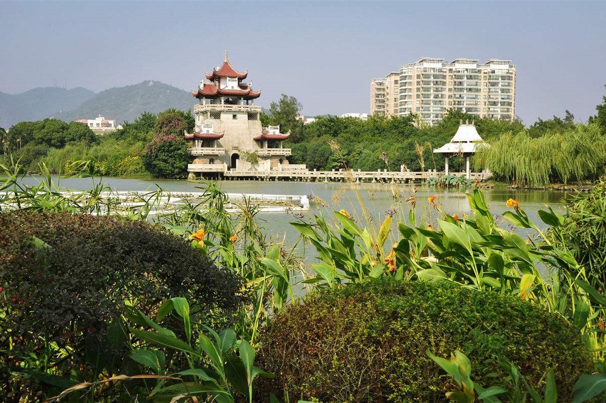 武汉拍婚纱照几月份好