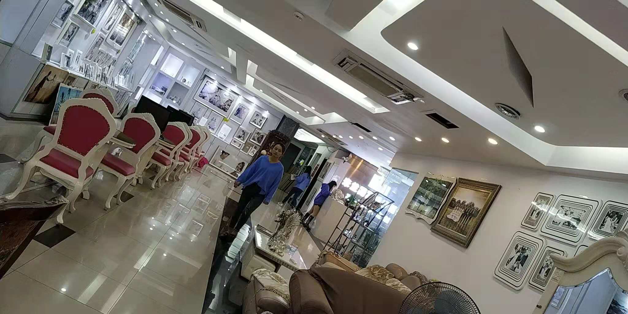 巴黎婚纱摄影厚街总店