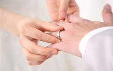 结婚对戒什么牌子好 怎么挑选合适的婚戒