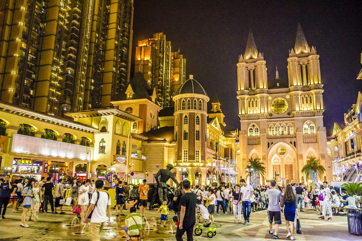 武汉拍婚纱照外景哪里好看