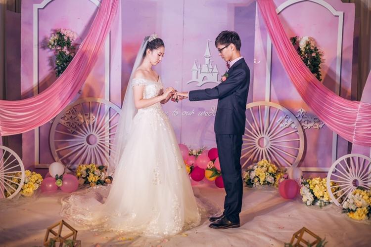 出门一定要穿秀禾吗？信不信拉倒 不准备这些你的大婚会遗憾