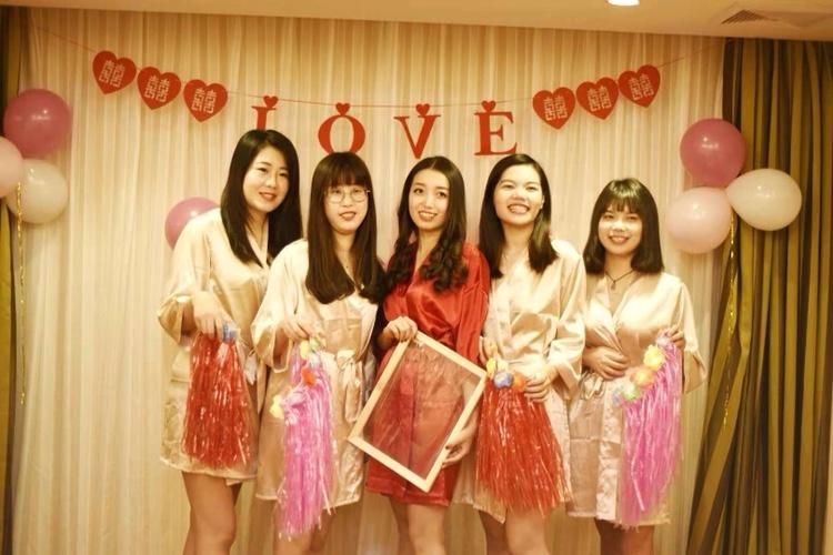 2K搞定婚礼全穿搭！达人新娘血泪经验