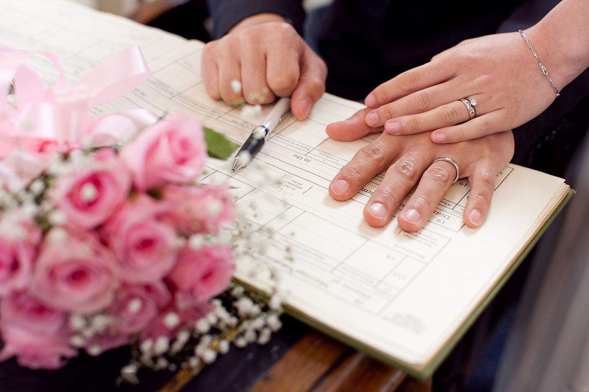 中国婚姻法多大可以结婚 新婚姻法18岁可以结婚是真的吗