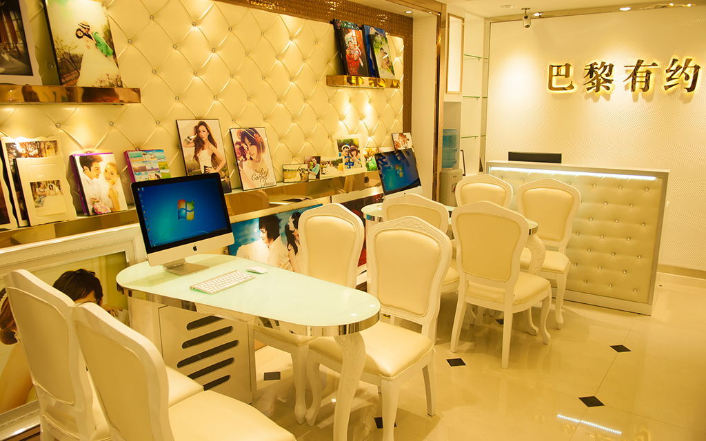 巴黎有约婚纱摄影常州店