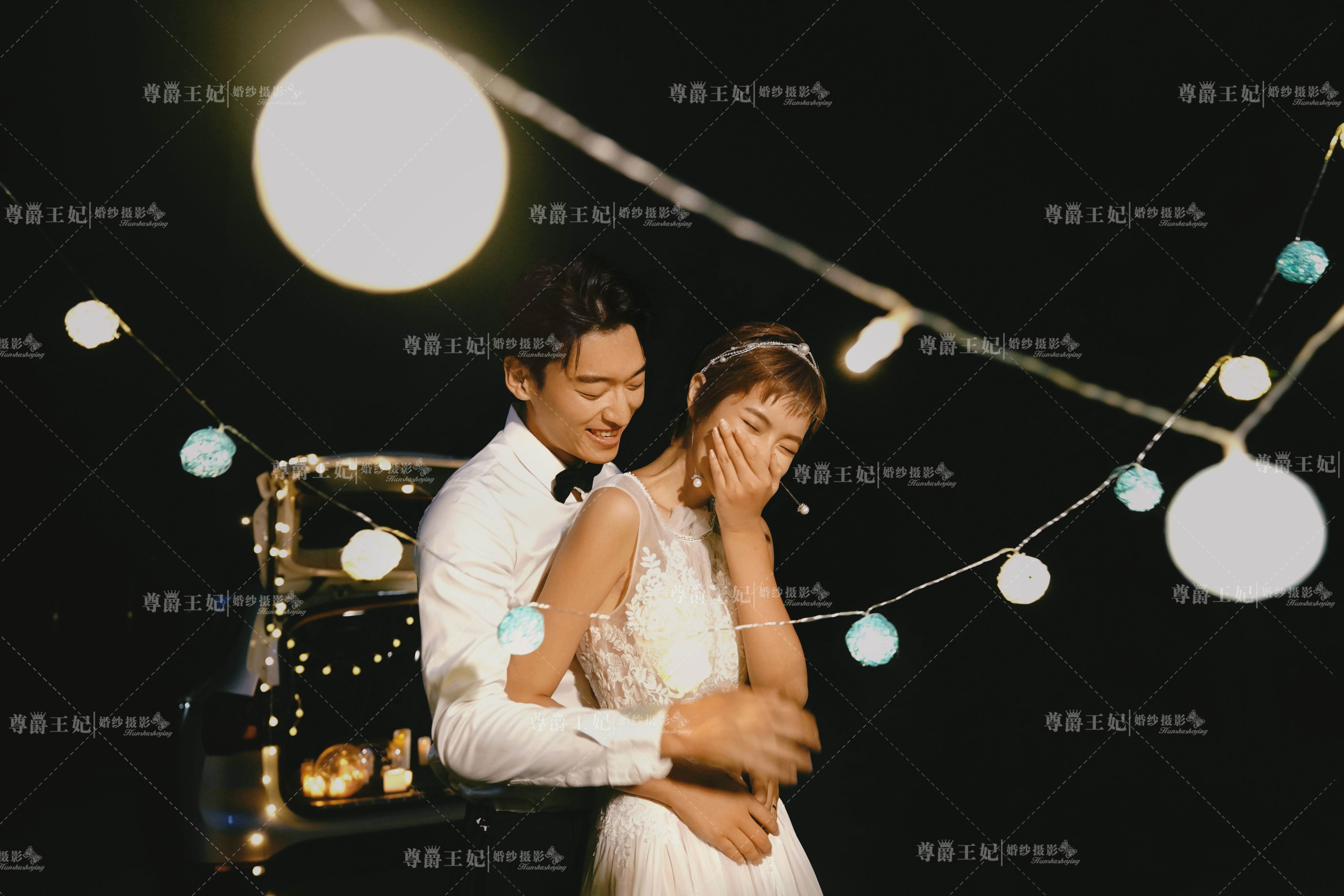 尊爵王妃國(guó)際婚紗攝影(網(wǎng)絡(luò)特惠套餐婚紗照