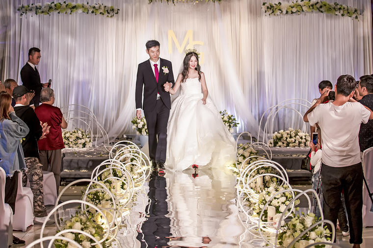 结婚典礼装扮方法有什么