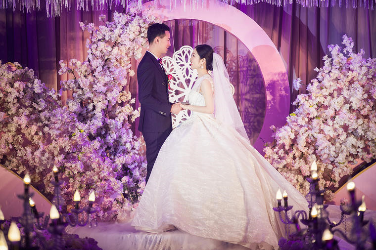 ���ݰ������Ҫ����Ǯ