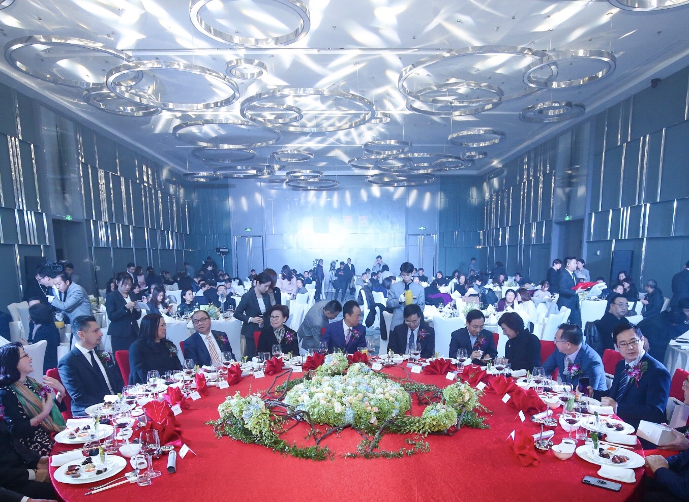 许言《万怡酒店开业典礼——紫竹万怡与你燃情并进》