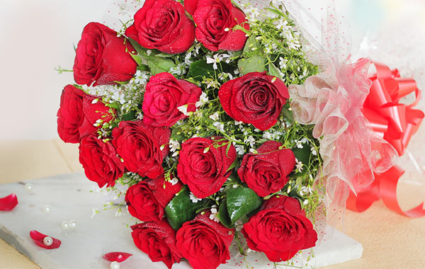 男友送三朵玫瑰花代表什么意思(图3)