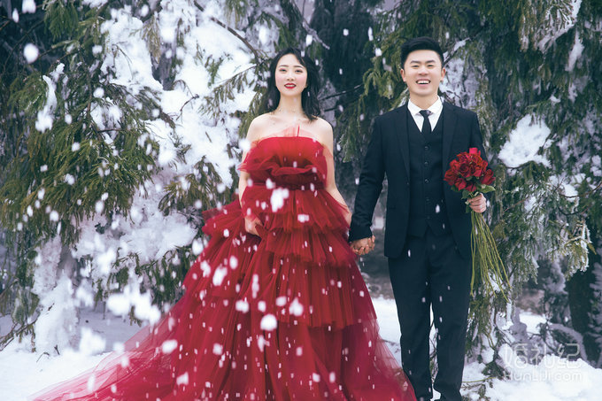如何在雪地里拍出美美的婚纱照？