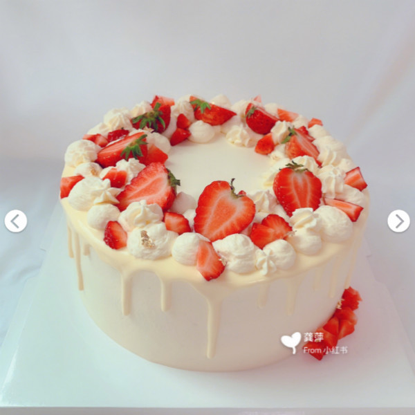 简约的宝宝生日蛋糕   /生日蛋糕图片大全/   1,水果蛋糕 水果和奶油