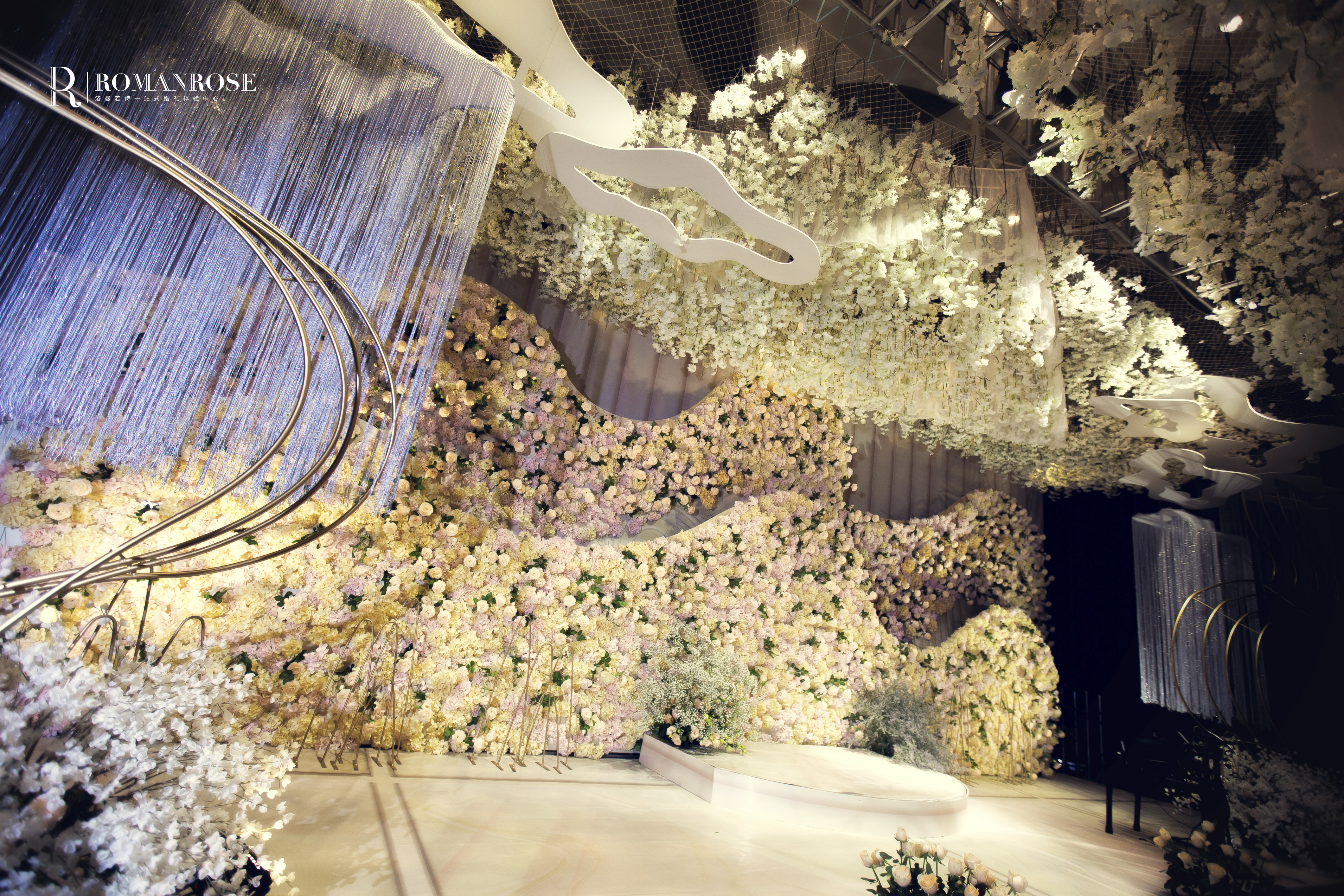 【奢华花艺吊顶】梦幻香槟色现代婚礼