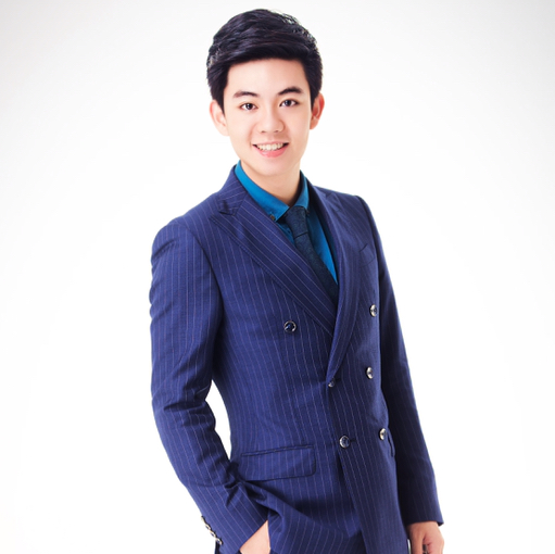 时代主持团-修锐