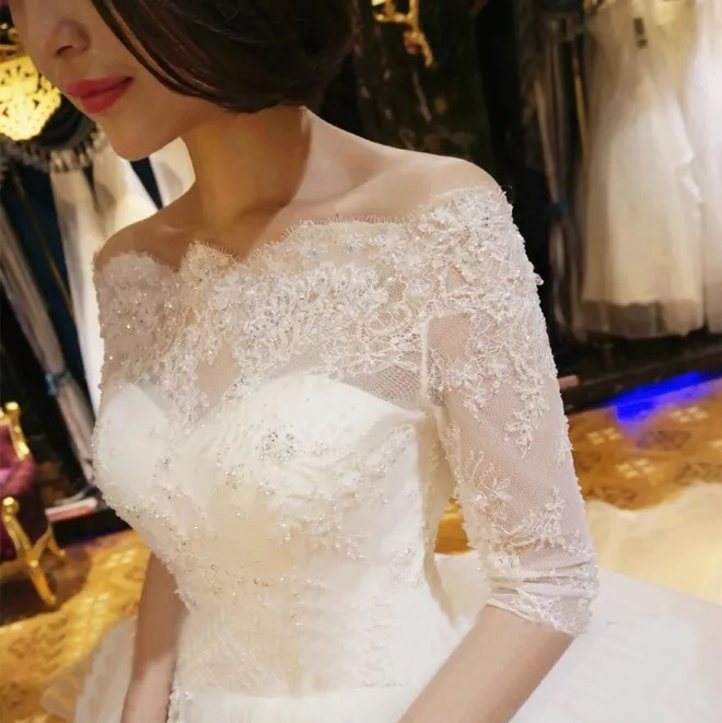 贝丽彩依婚纱礼服精品馆