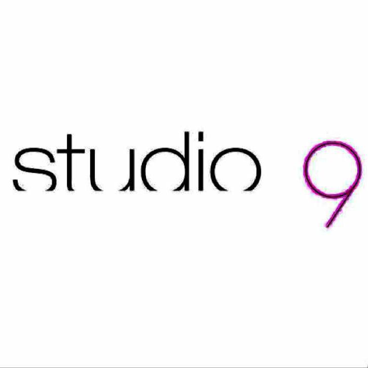 Studio 9摄影工作室