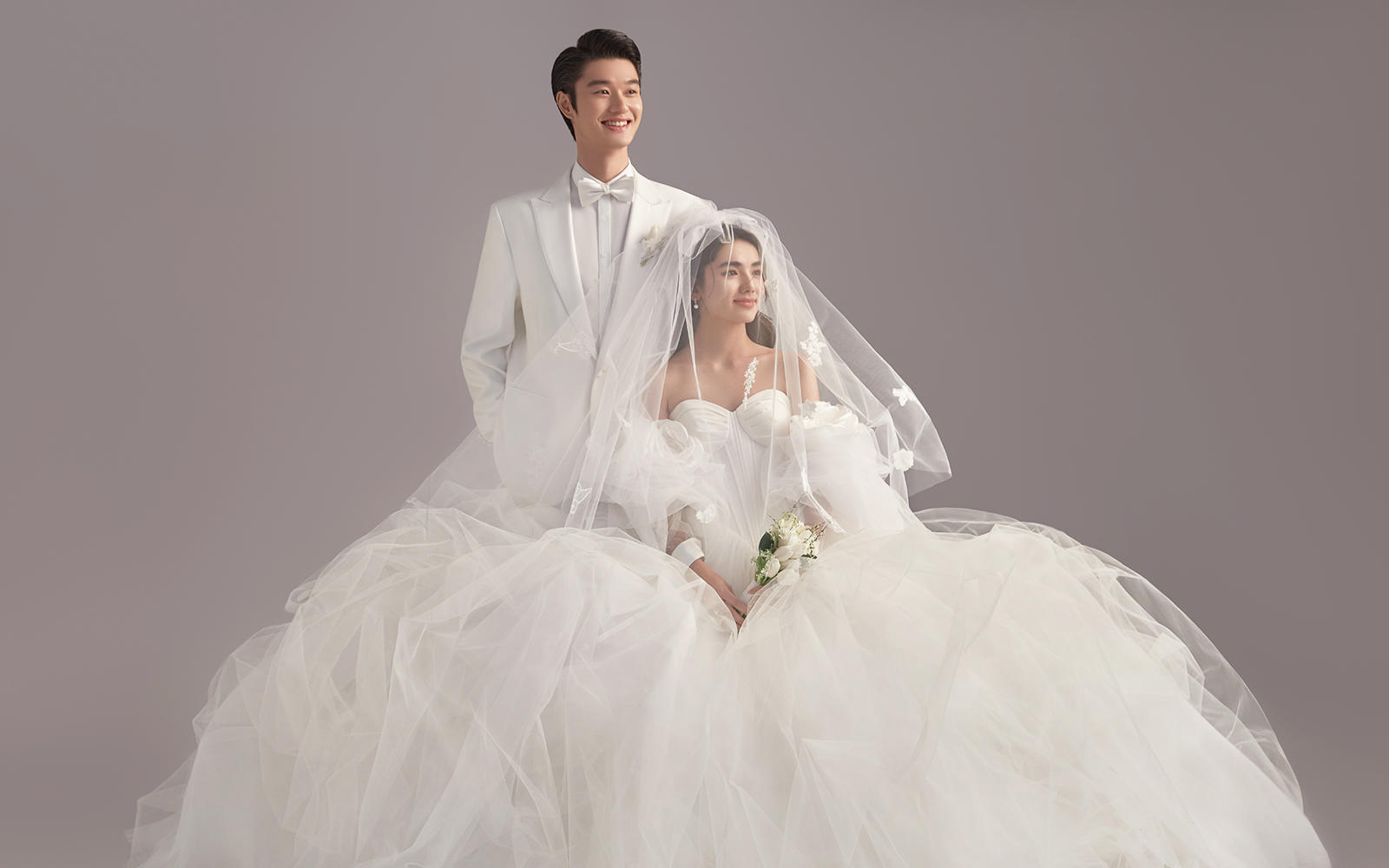 少女感絕了??看一眼就心動(dòng)的內(nèi)景婚紗照