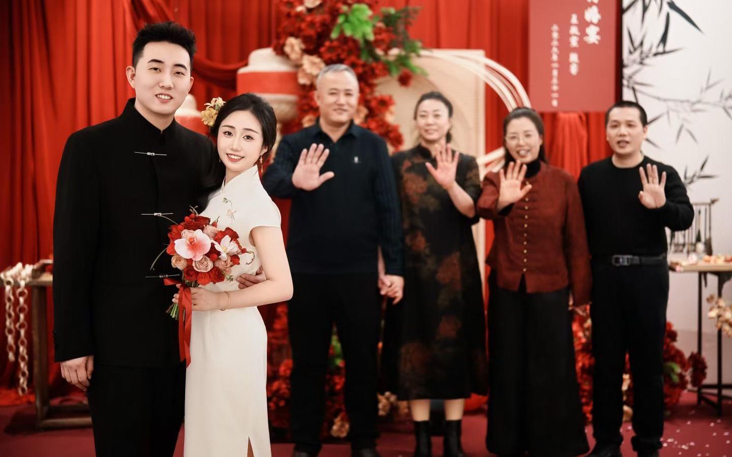 新中式風(fēng)格訂婚儀式