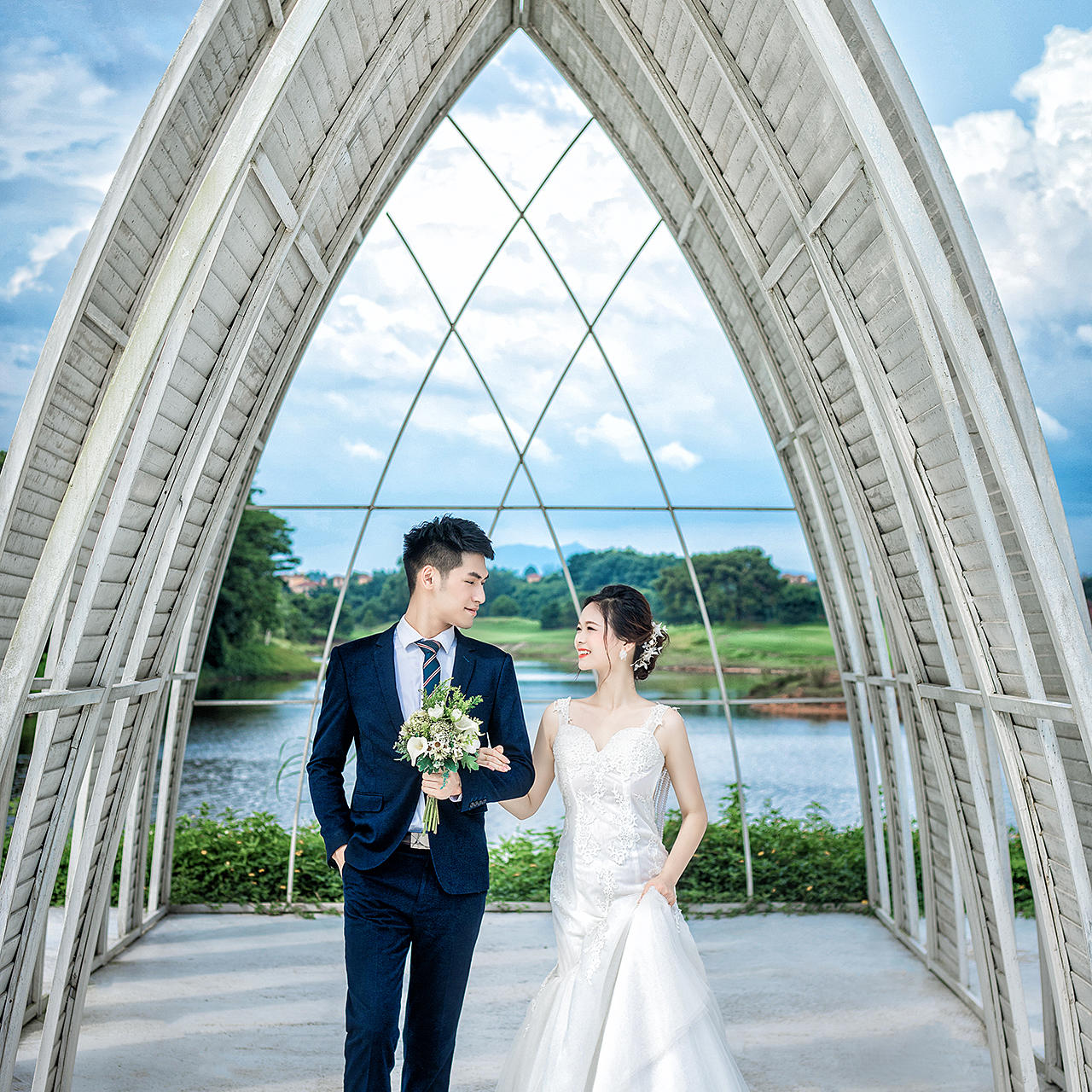 獅子湖+石角旅拍，送婚禮跟妝+婚禮跟拍