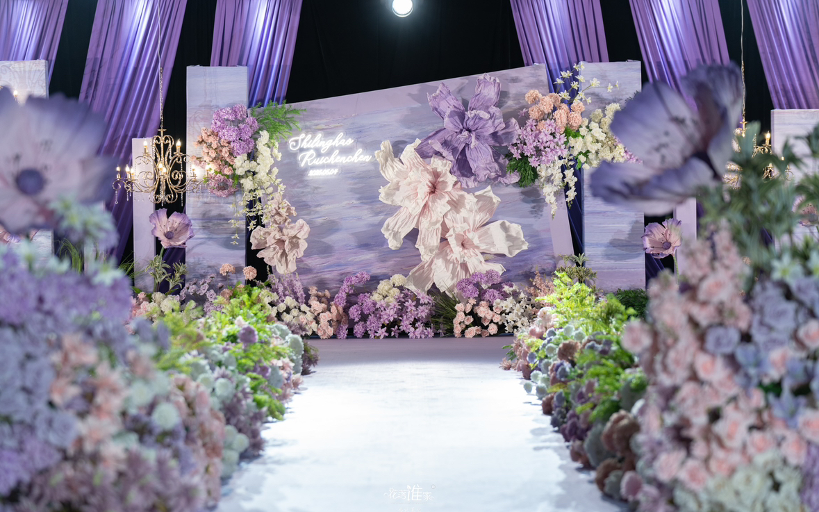 被问爆的紫调莫奈花园油画婚礼💜
