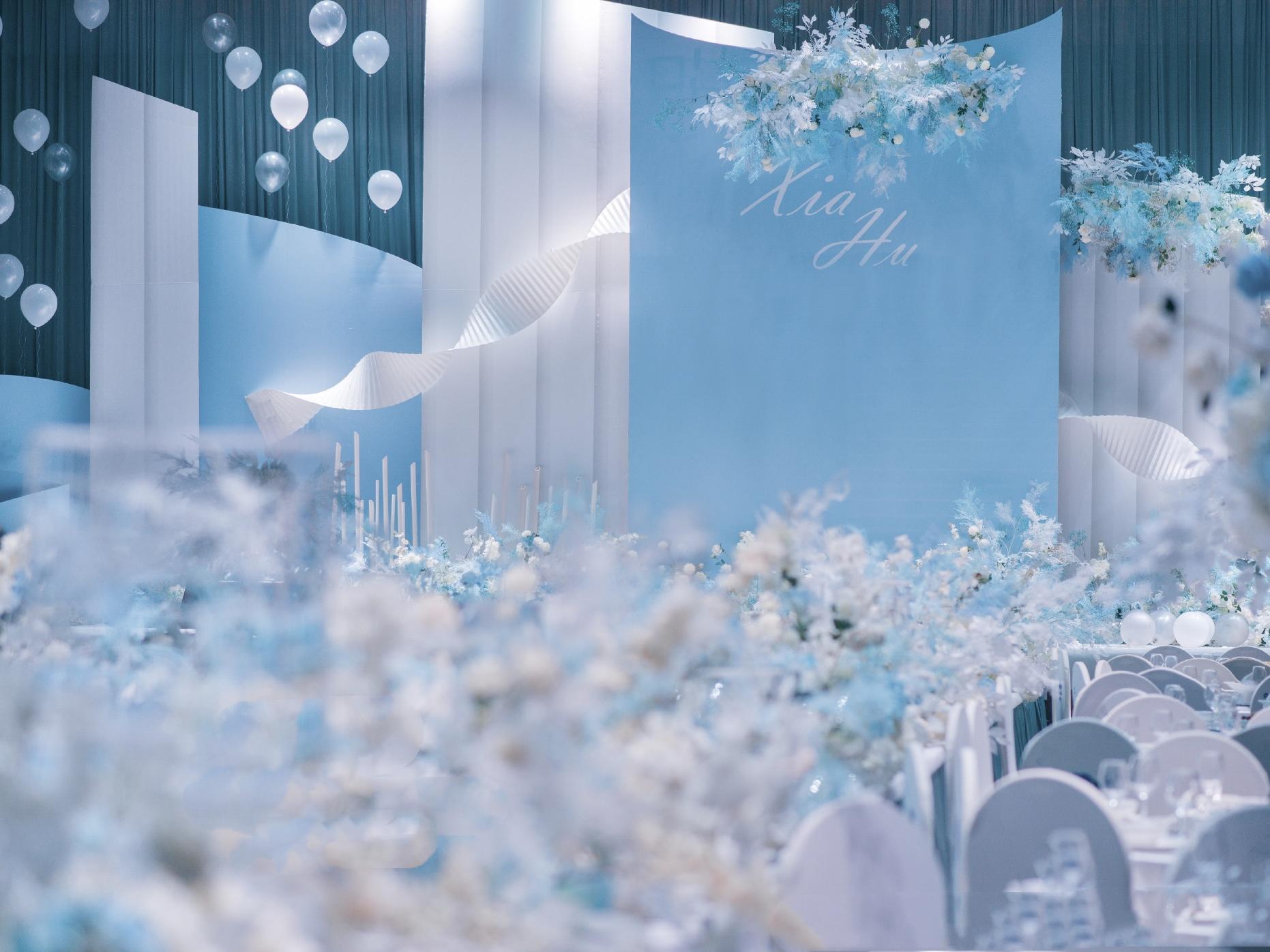 登对#雾霾蓝新流行#浪漫主义婚礼