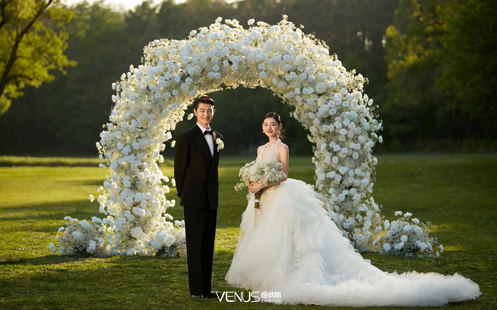 超自然系婚禮拱門??也太太太韓了吧