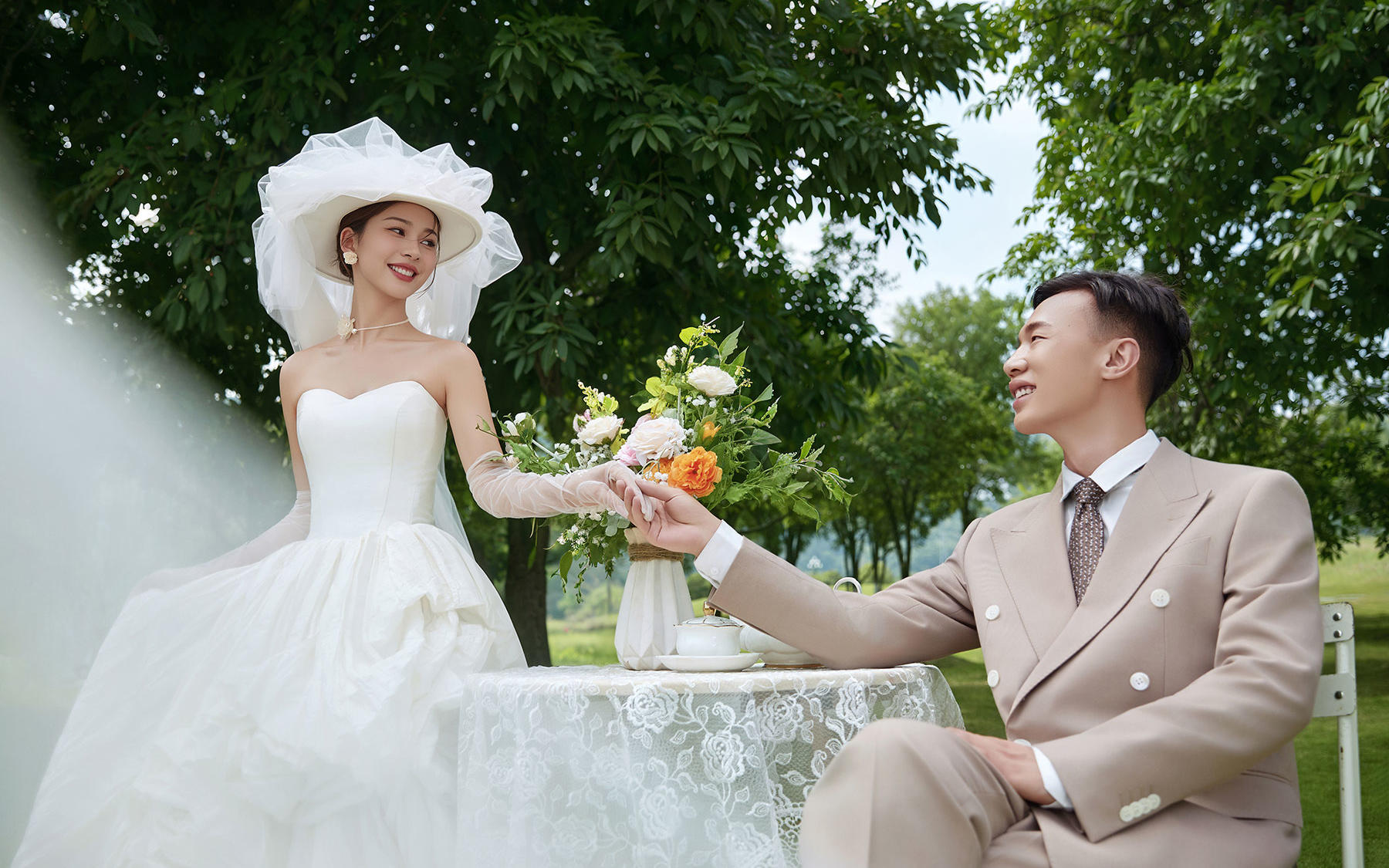 【客片分享】森系轻氧婚照｜浪漫浸在呼吸里
