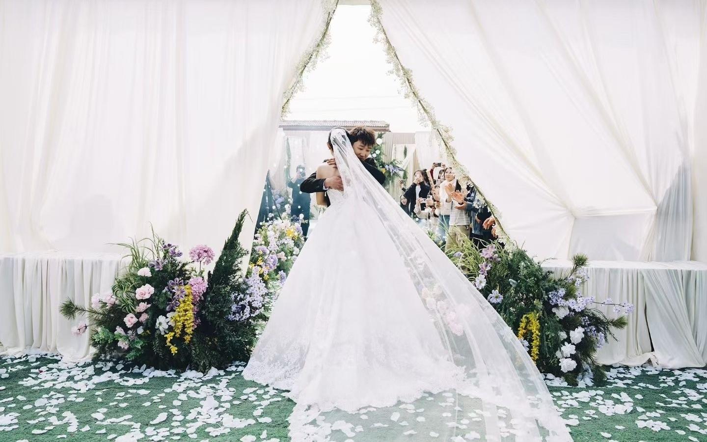 农村老家户外婚礼