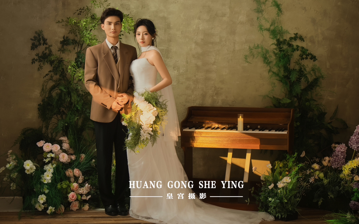 一眼就沦陷的法式光影复古婚纱照 🌻 