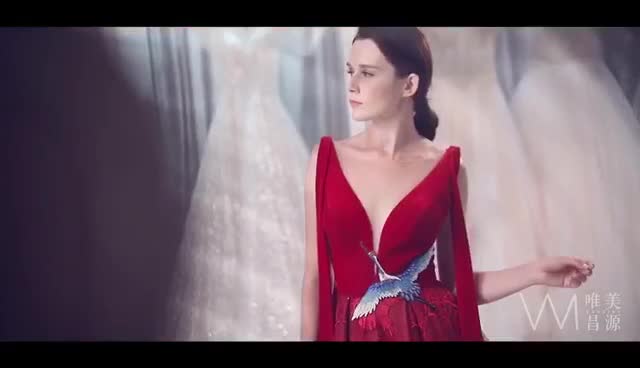 【一价全包】送新郎礼服+伴娘服+对戒+莫桑石项链