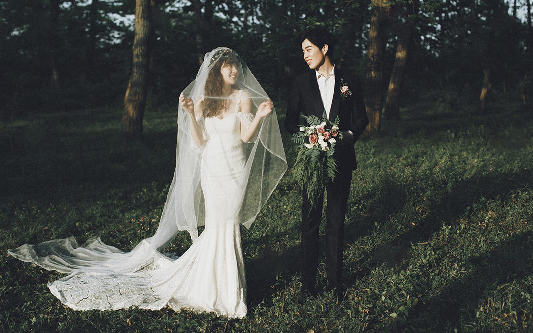 婚纱小资套餐   定制婚纱照  一对一拍摄