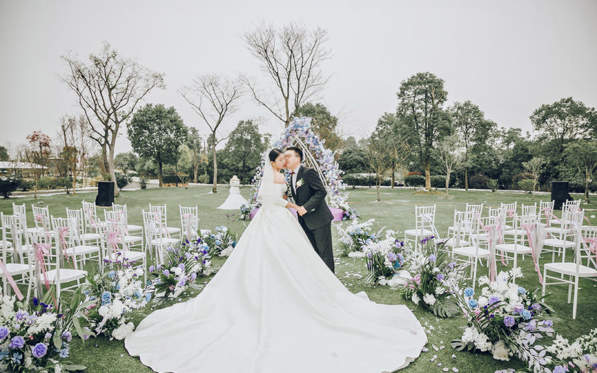 【唯典婚庆】蓝白户外婚礼