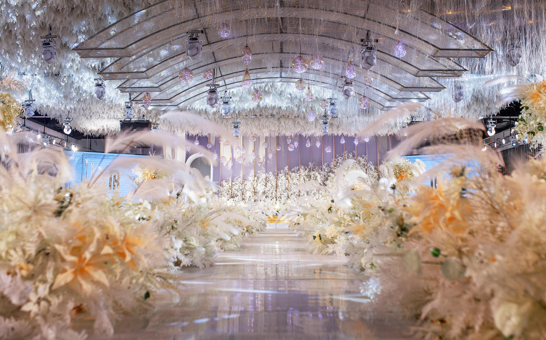 皇家花园法式格调婚礼会馆(百家湖店)