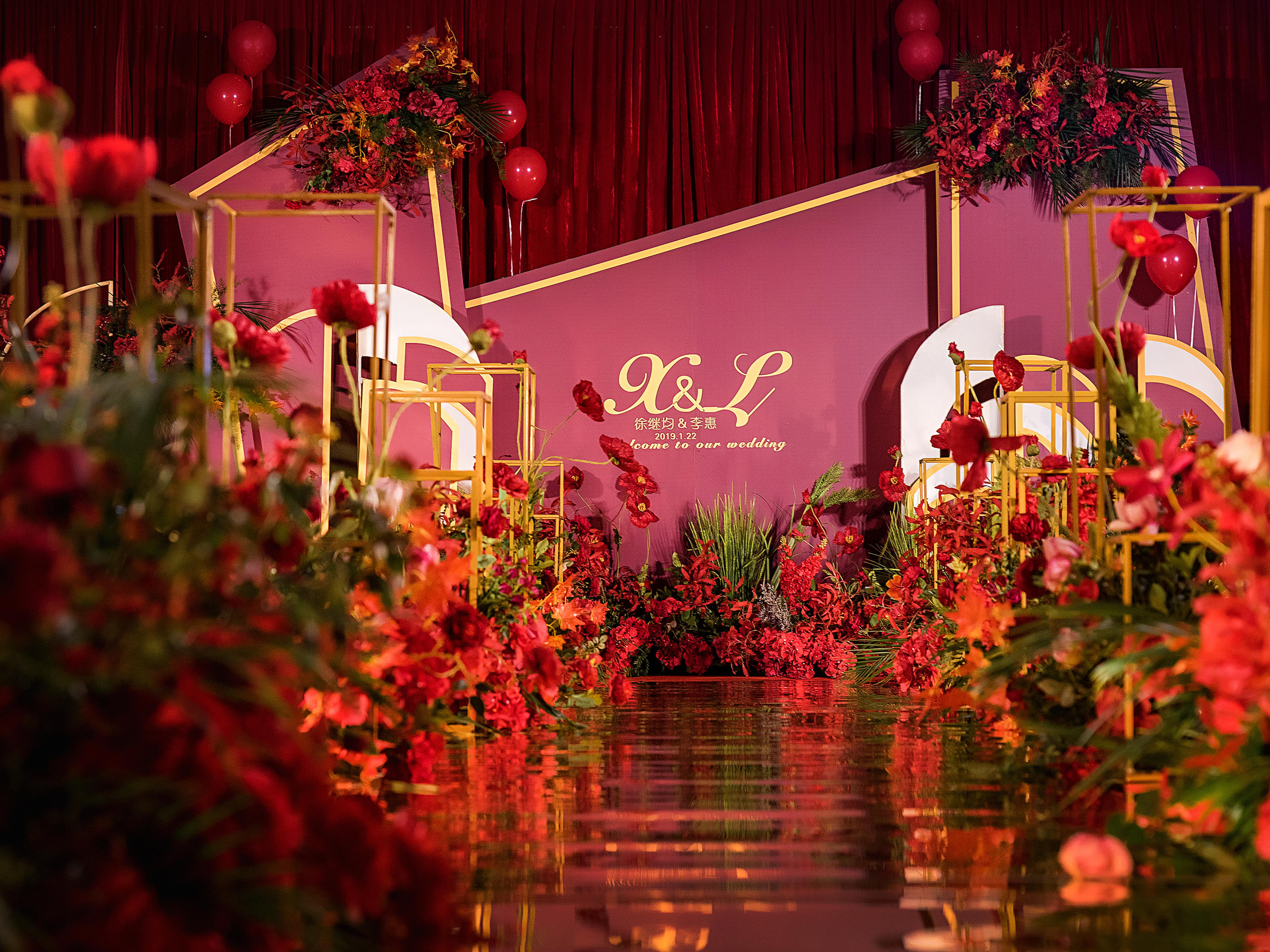 「时•光」酒红轻奢 | 小预算婚礼