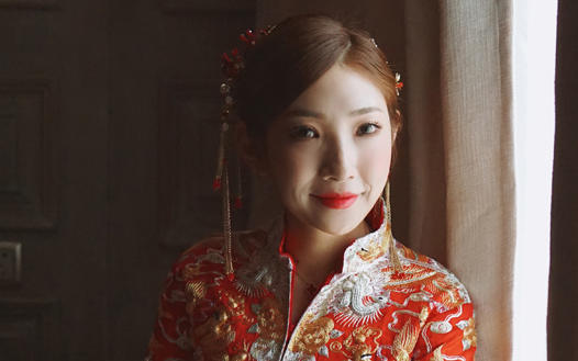 时尚唯美又不失性感   