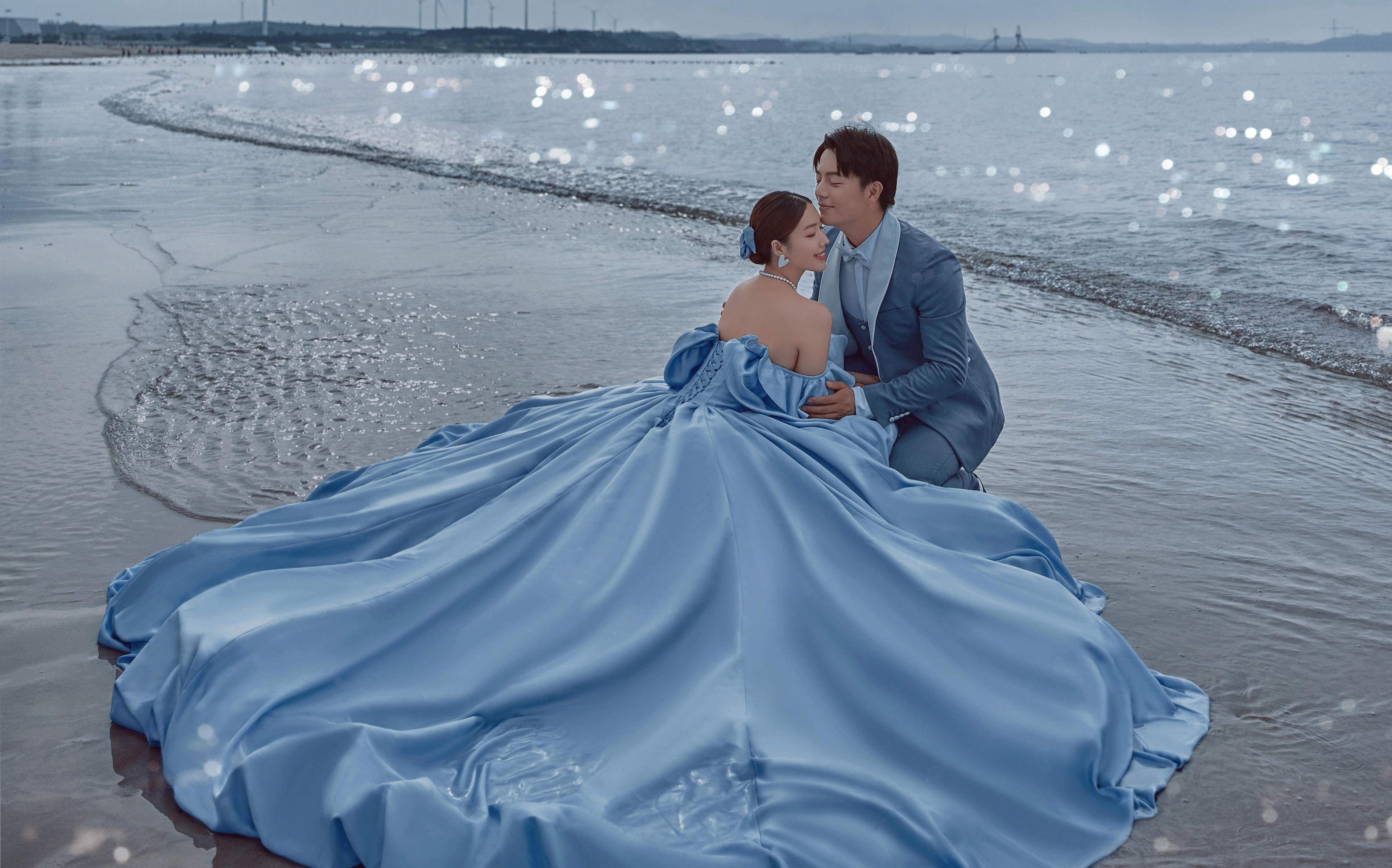 唯美夕阳海景婚纱照