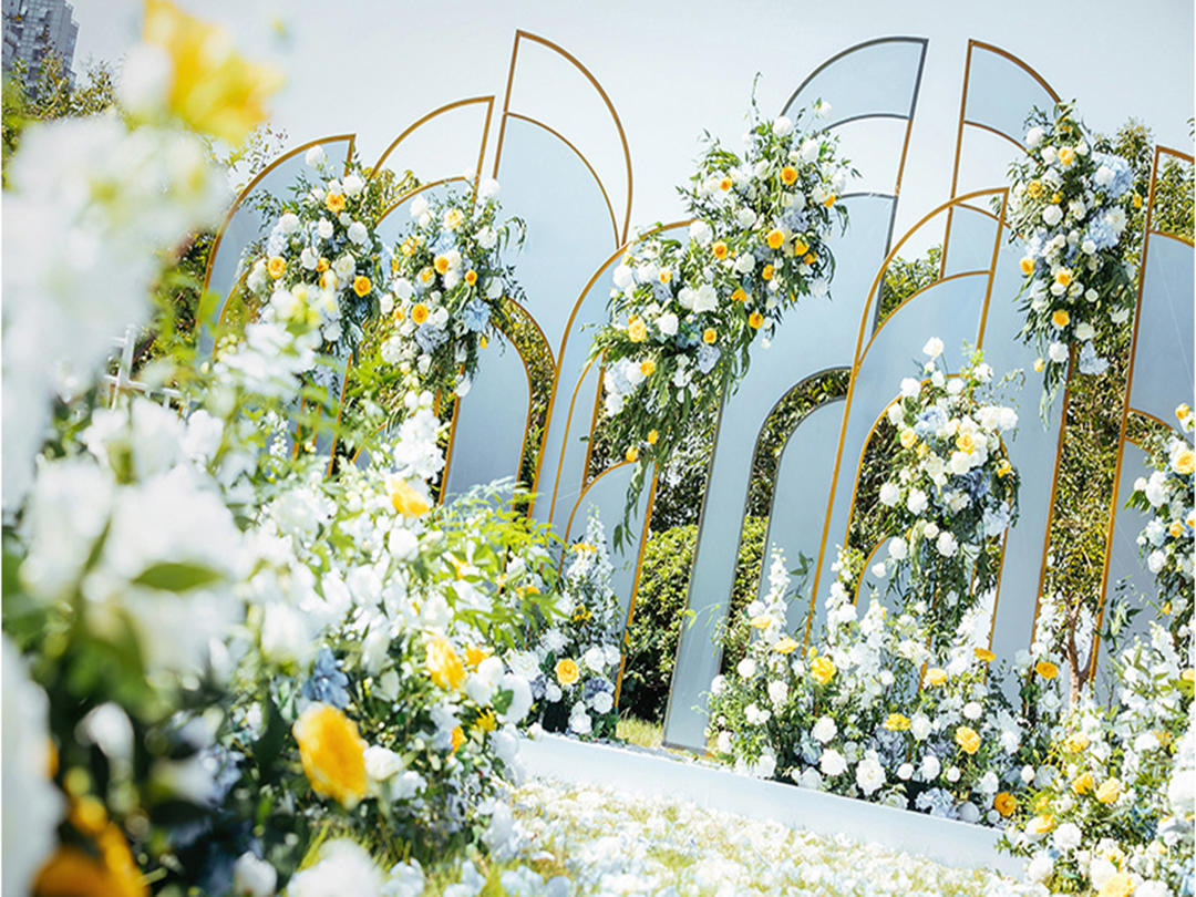 斯蔓婚礼-【春日特惠】不足万元的小清新户外婚礼