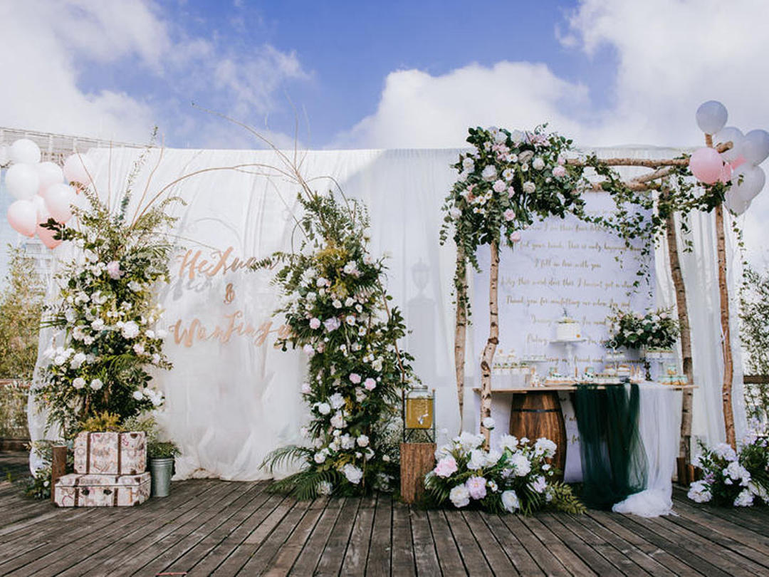 粉白色唯美户外婚礼 ·  2020必选