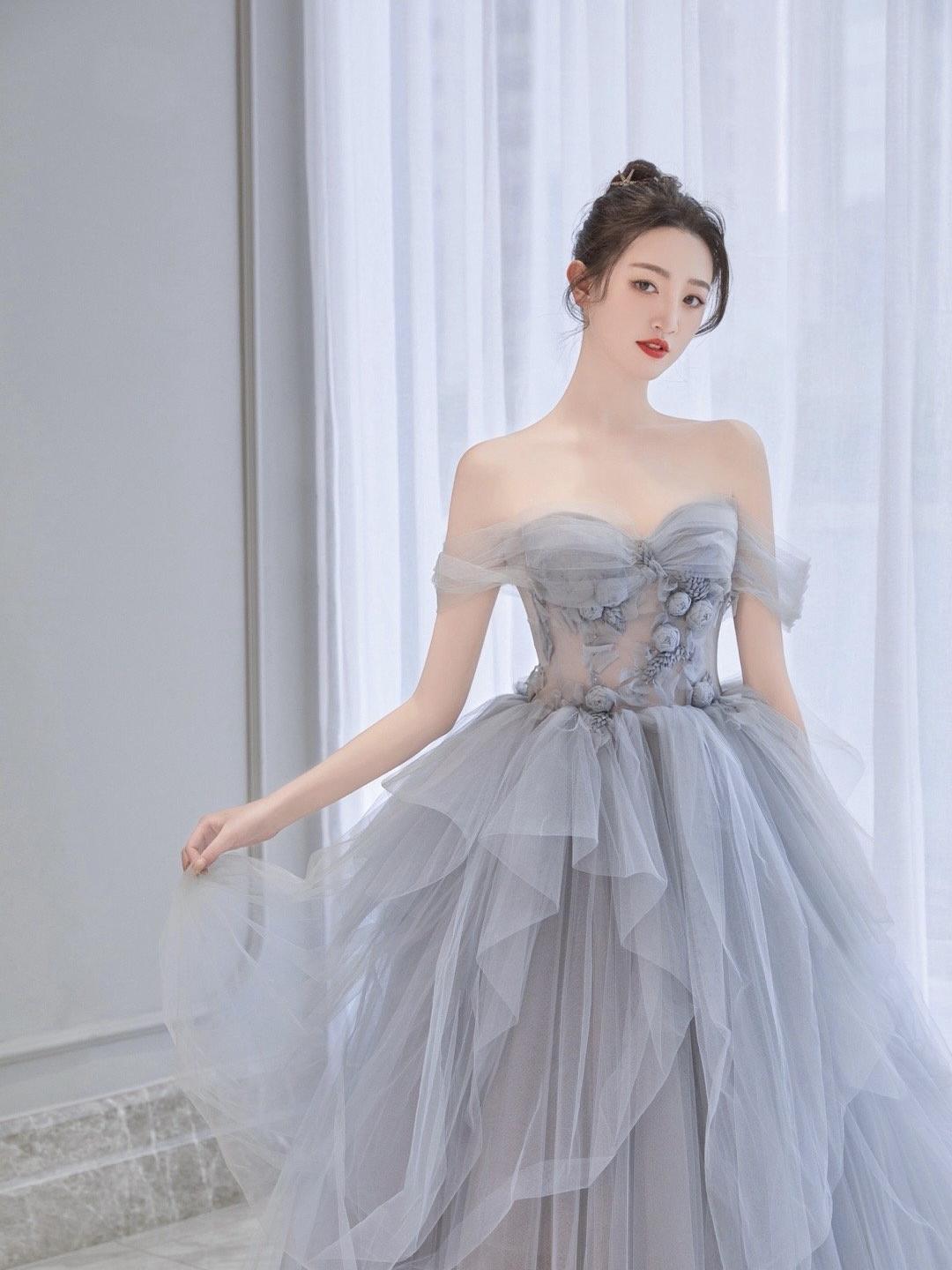 婚纱三件套+跟妆 Alice全系套餐 赠婚礼记录