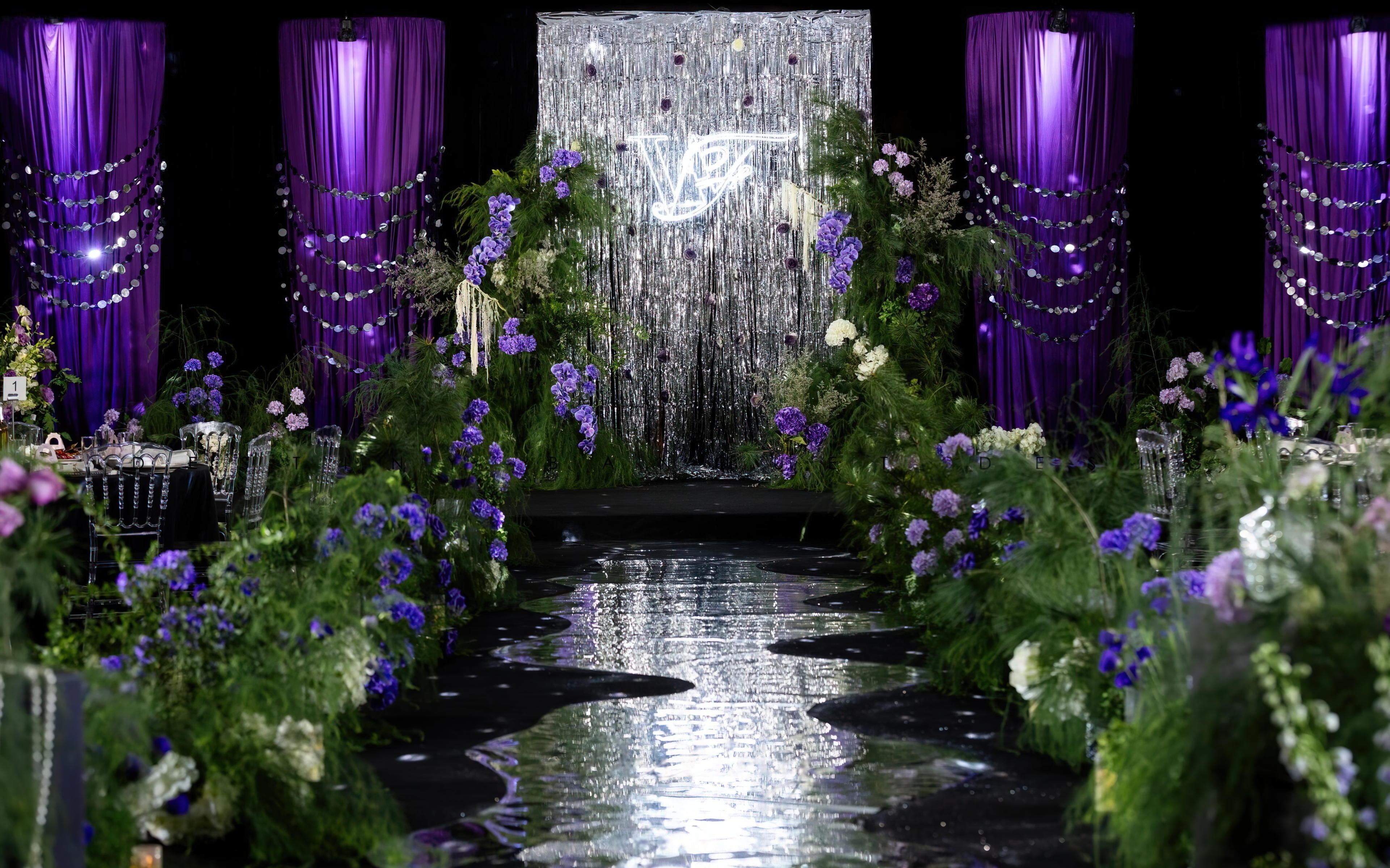 呈愛婚禮|高級(jí)紫色婚禮