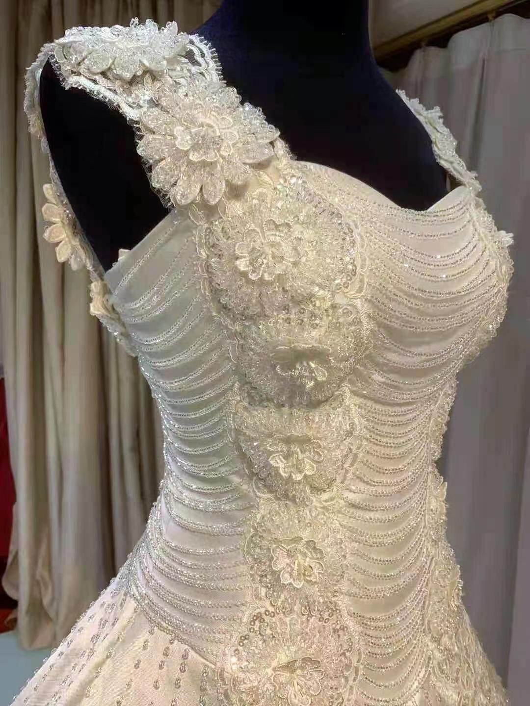 白色主纱