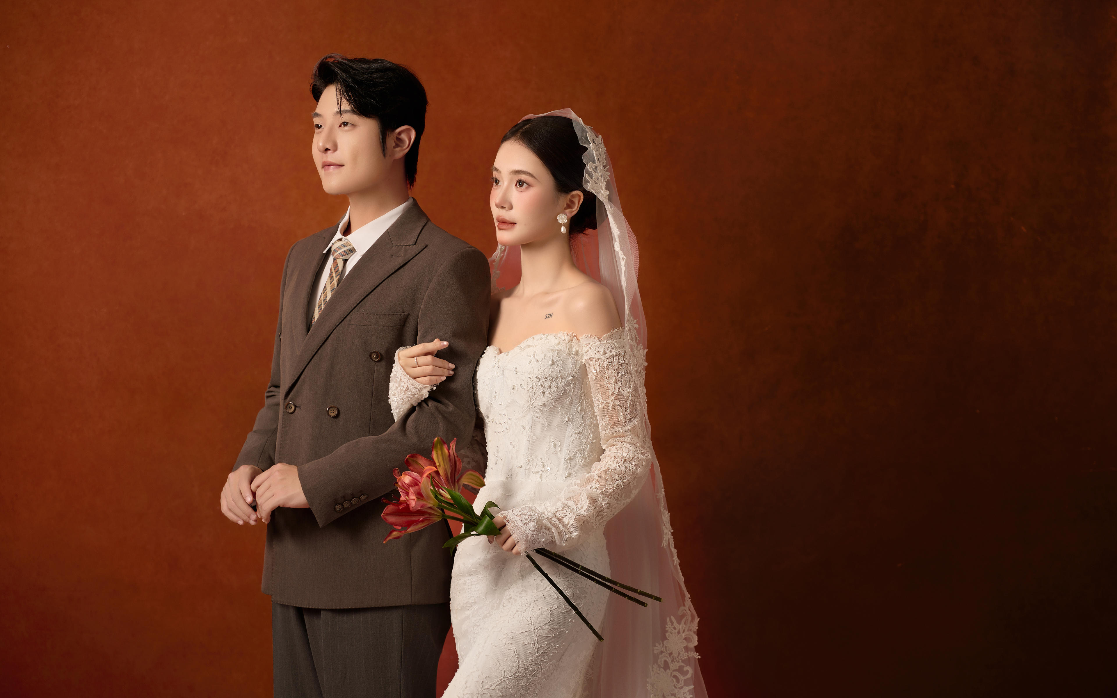 复古红底婚纱照｜美到心坎里了❤️