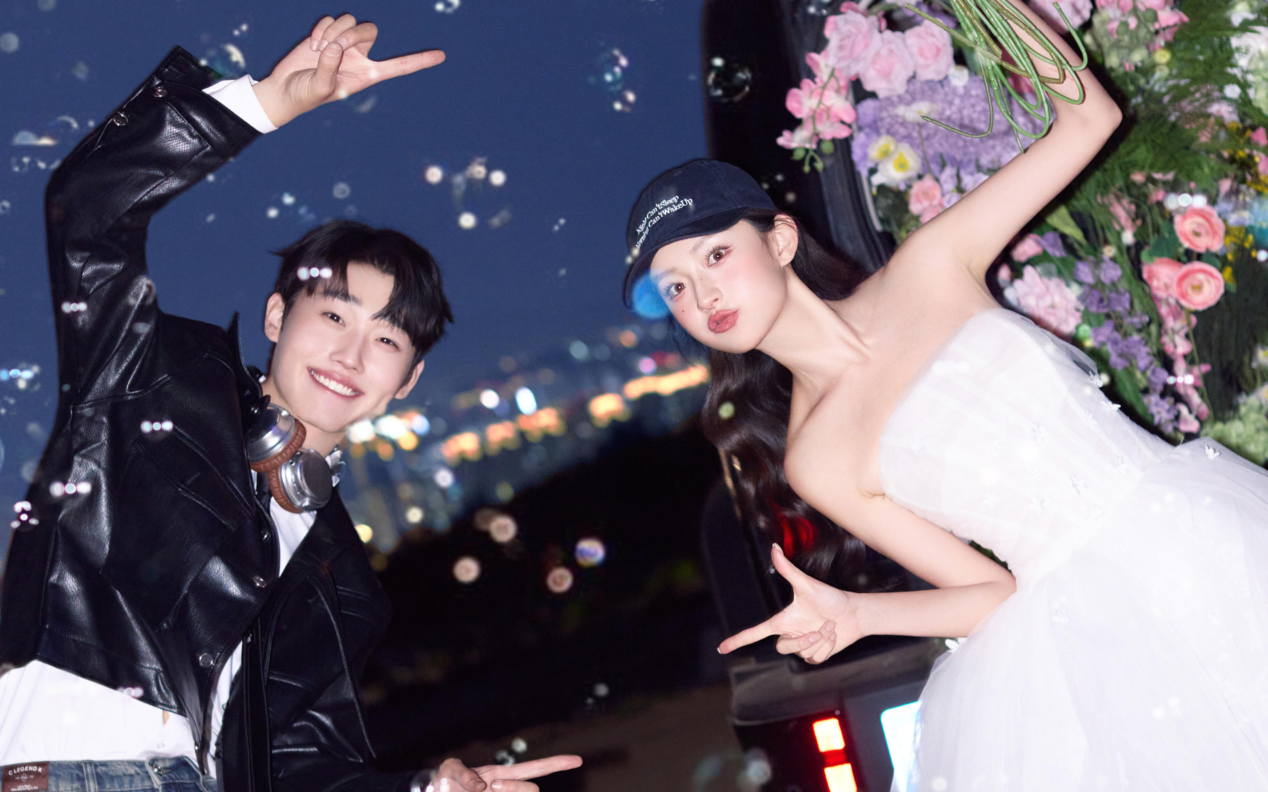 动作越大越出片✨超爱松弛好玩的街拍婚纱照