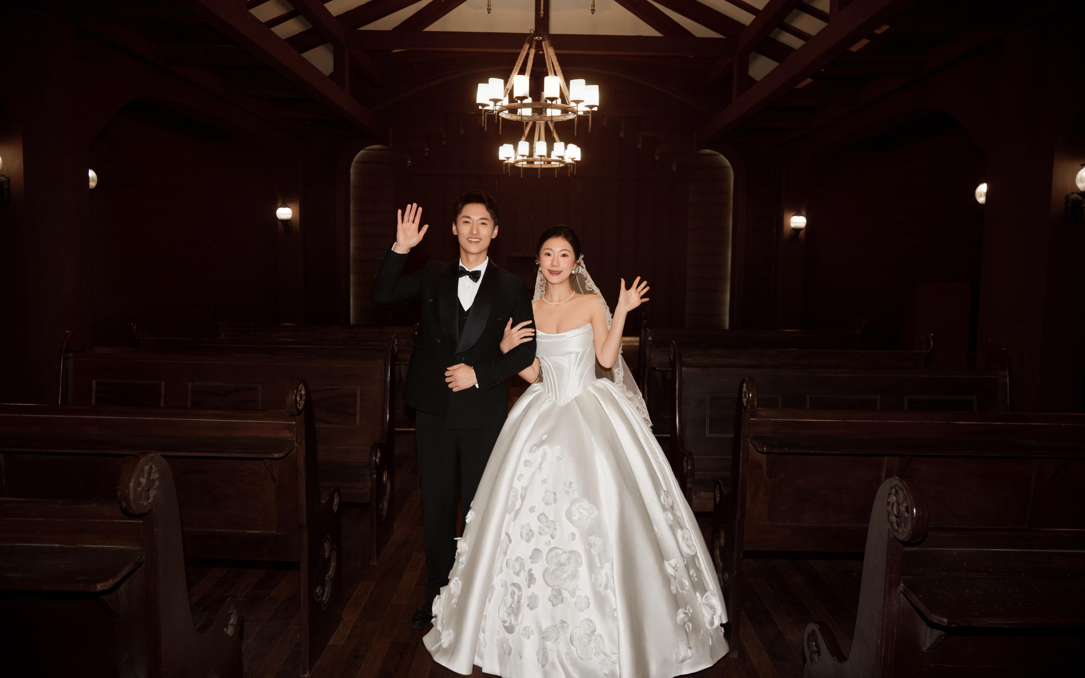 秦先生夫妇 世博园教堂