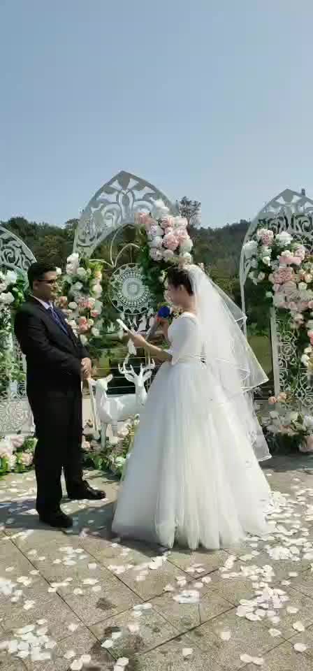 郴州市朵妍美妆造型唯美新娘跟妆+伴娘妆+高档胸贴