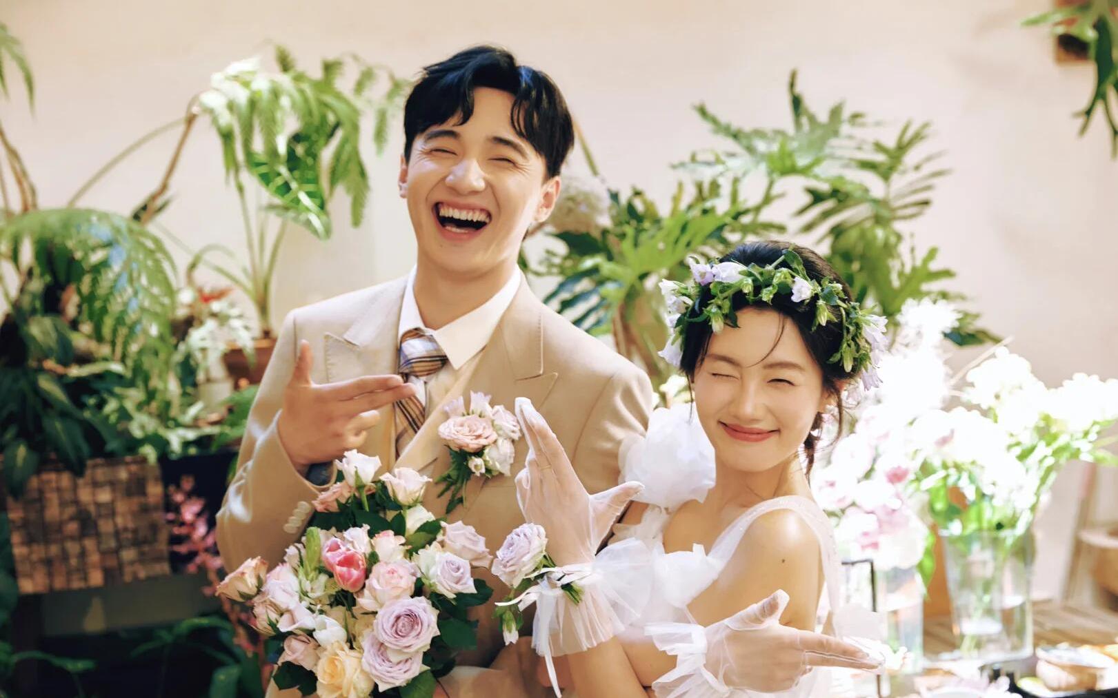 Oi～这个韩系婚纱照有点甜啊小鬼