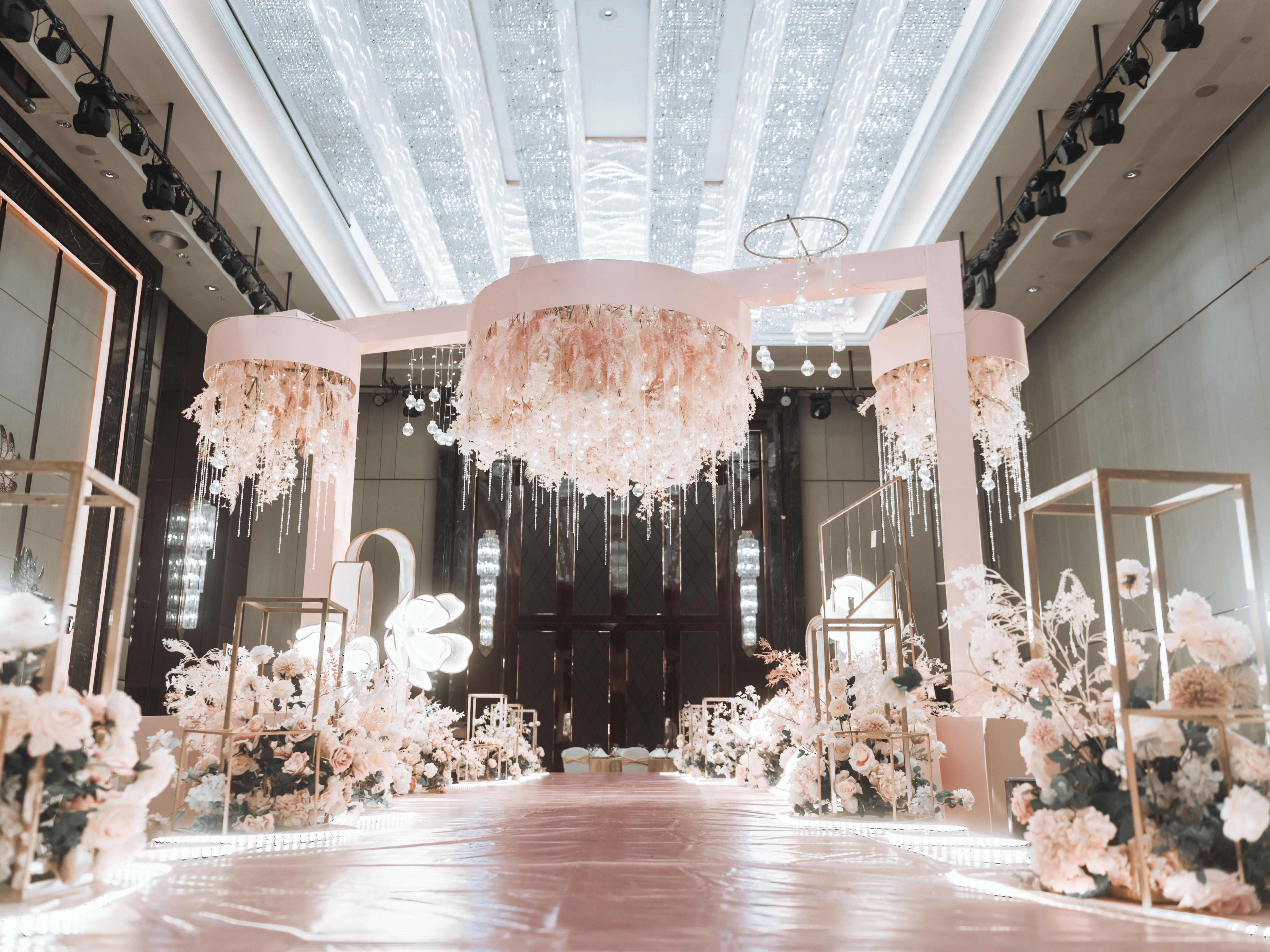 乐芙婚礼精美主题小预算婚礼套系套餐 