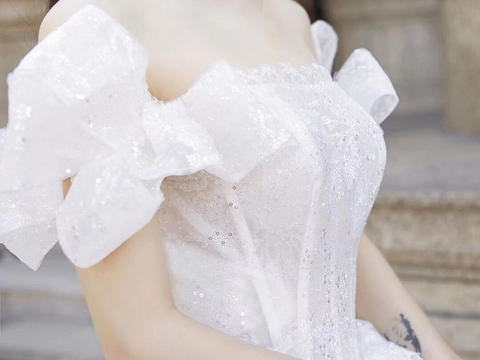 【必选租赁】4件套 高端新款婚纱裙褂礼服