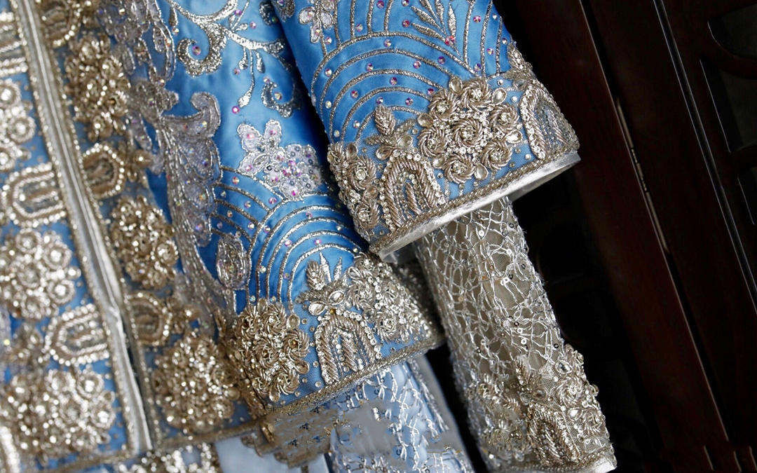 马来西亚手工定制印度丝冰蓝马来褂