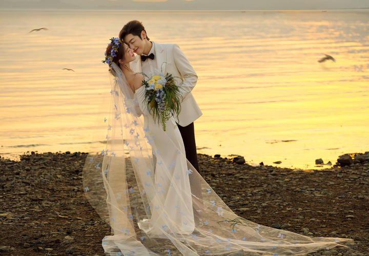 桂林夕陽下，把愛藏進(jìn)千里江山