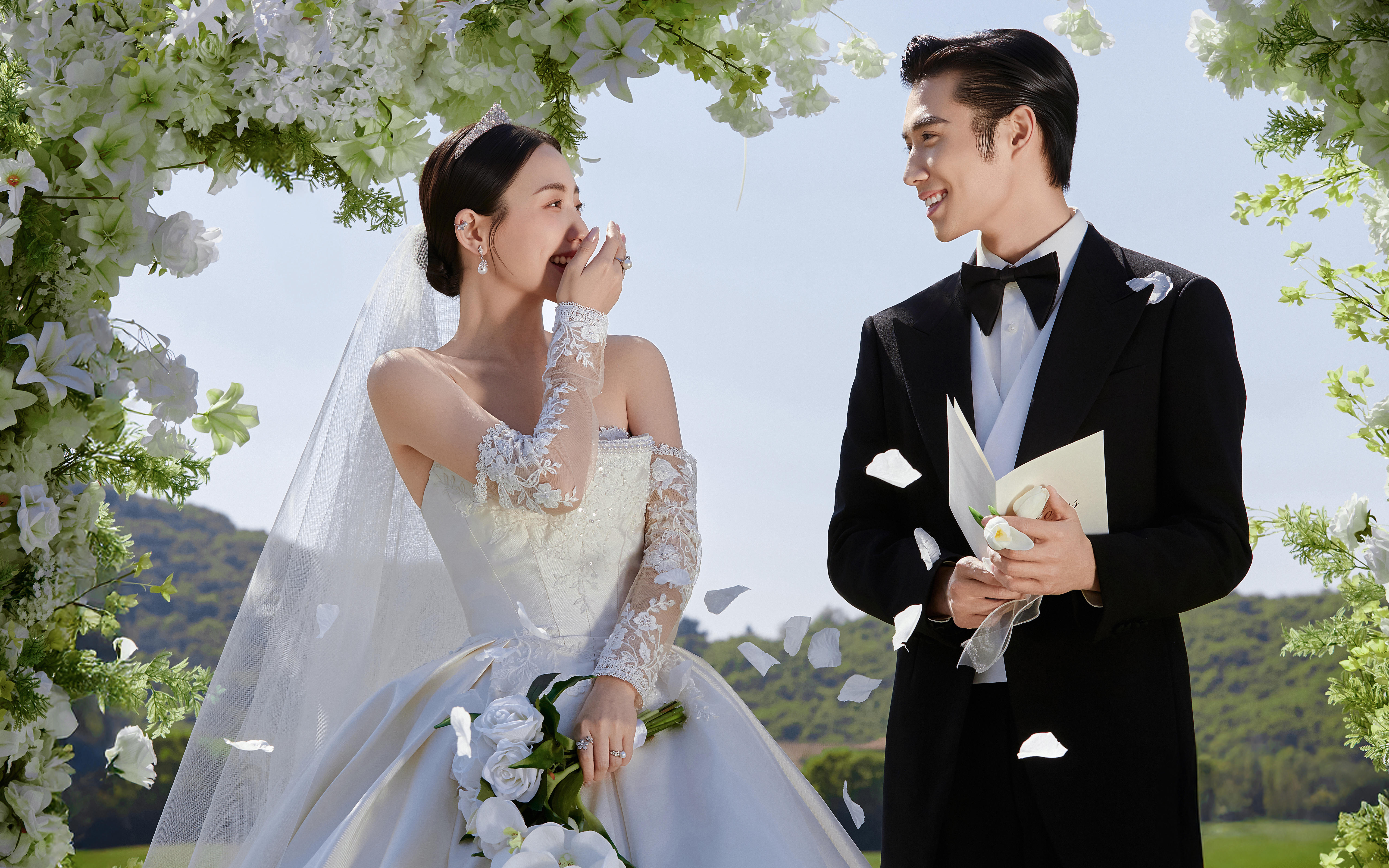 森系草坪婚紗照